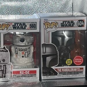 Funko Pop Star Wars Mandalorian with Darksaber - & R2D2 bobblehead